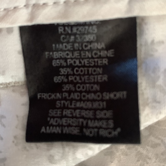 Volcom shorts - Picture 11 of 13